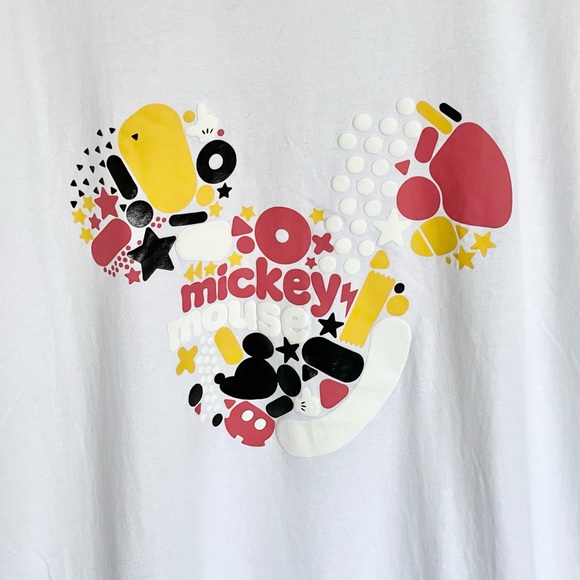 Uniqlo Disney Mickey Mouse Graphic T Shirt by Genevieve Gauckler Adult Large - Picture 2 of 4